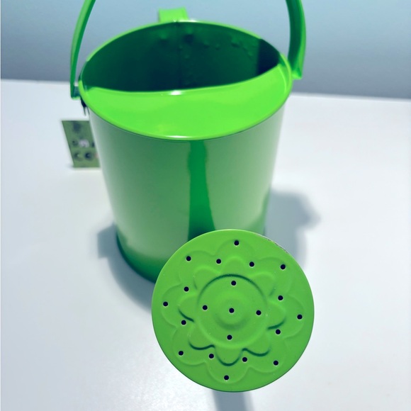 NWT Kids in the Garden Watering Can - Picture 7 of 9